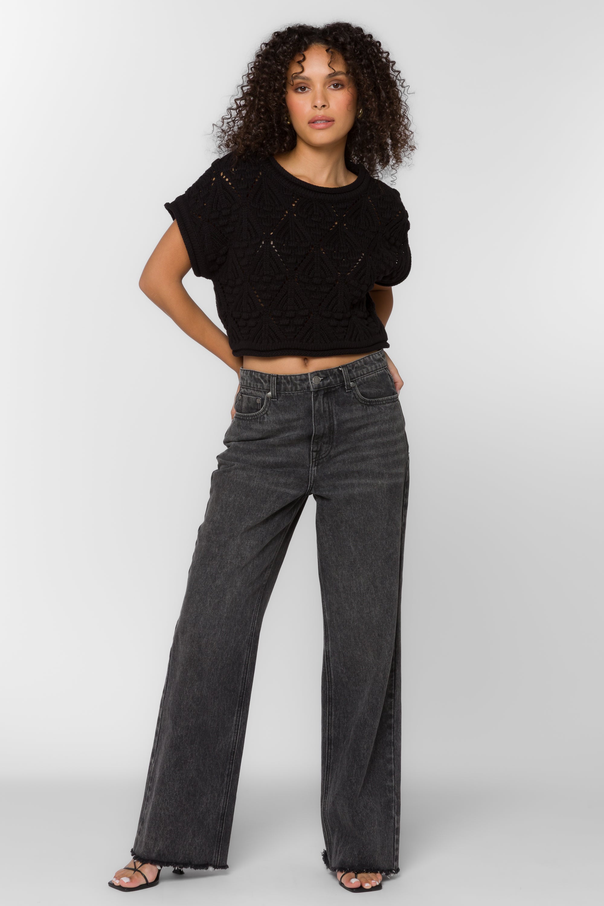 Darlita Black Top - Tops - Velvet Heart Clothing