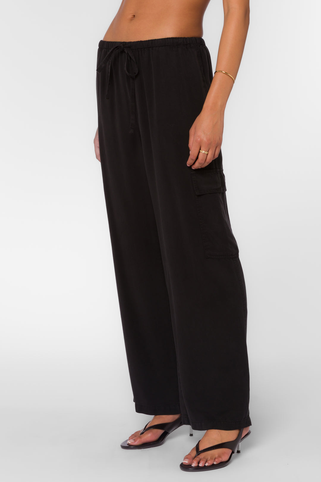 Deja Black Pants