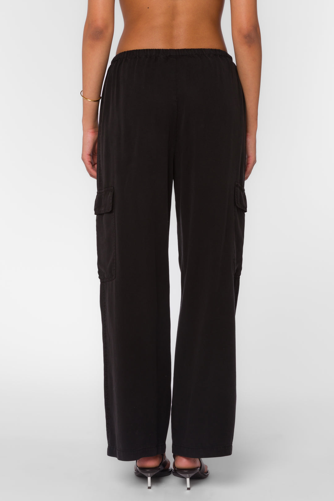 Deja Black Pants