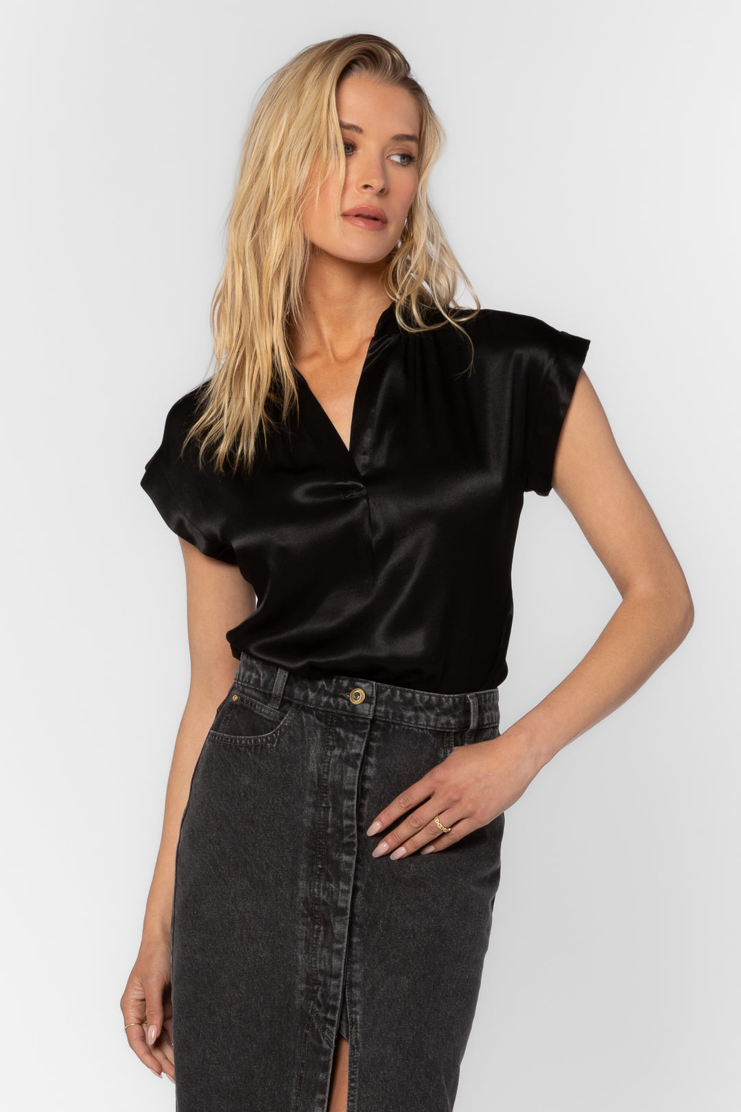 Huxley Black Top - Tops - Velvet Heart Clothing