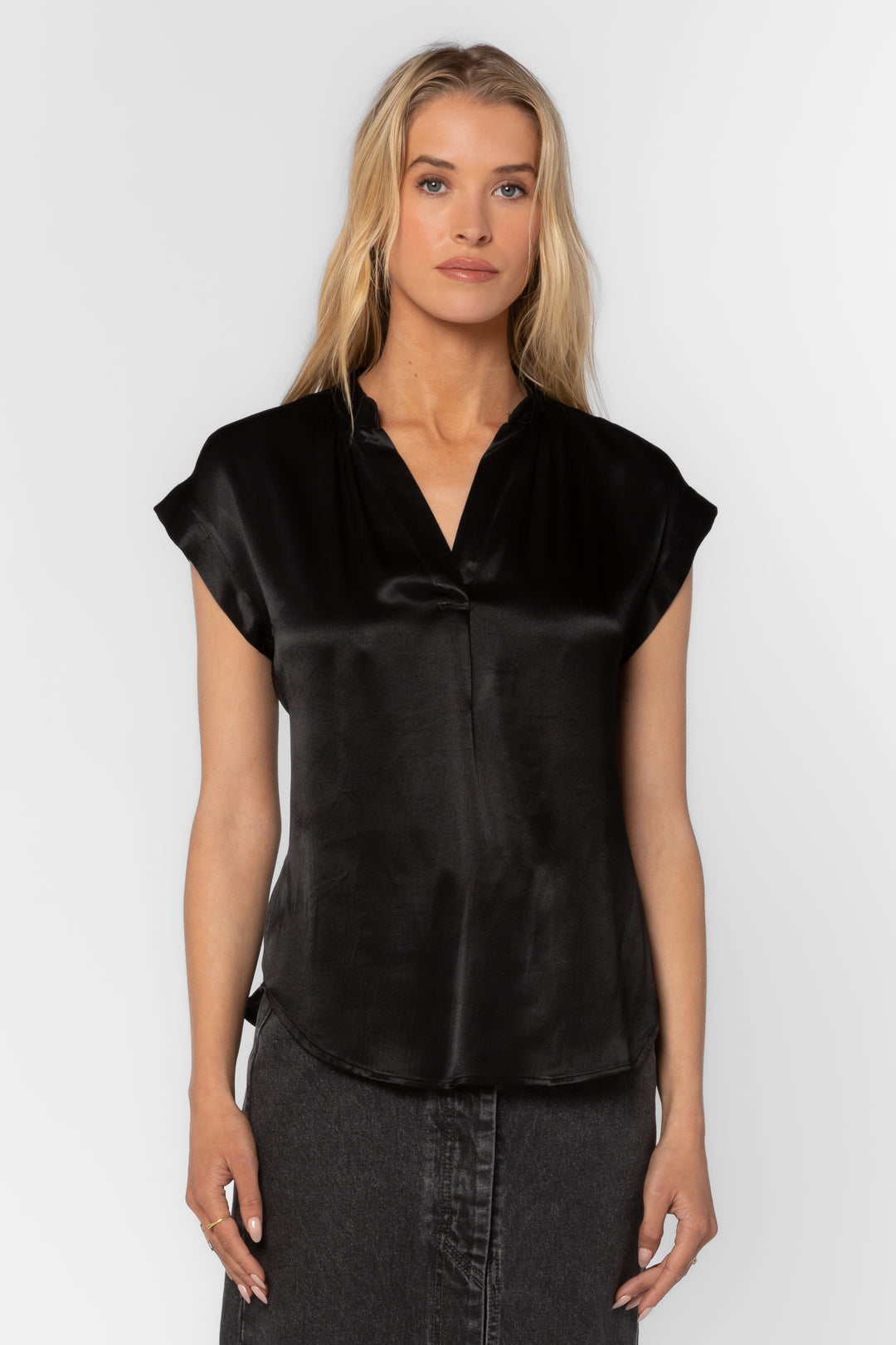 Huxley Black Top - Tops - Velvet Heart Clothing