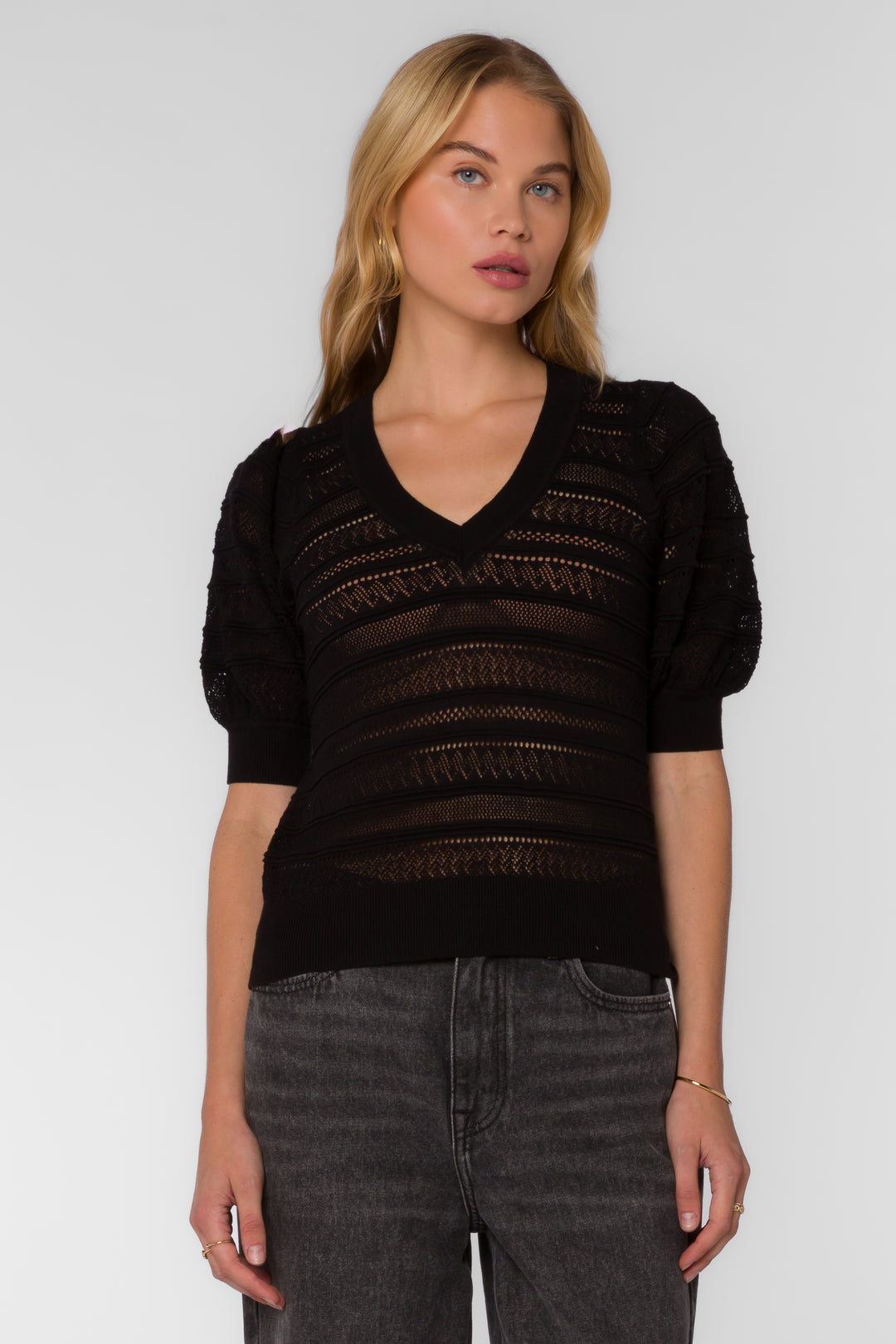 Mable Black Top