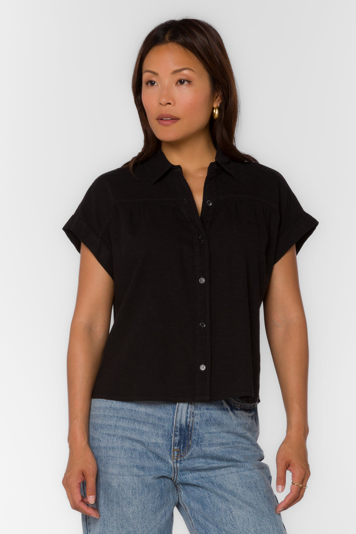 Xander Black Shirt - Tops - Velvet Heart Clothing